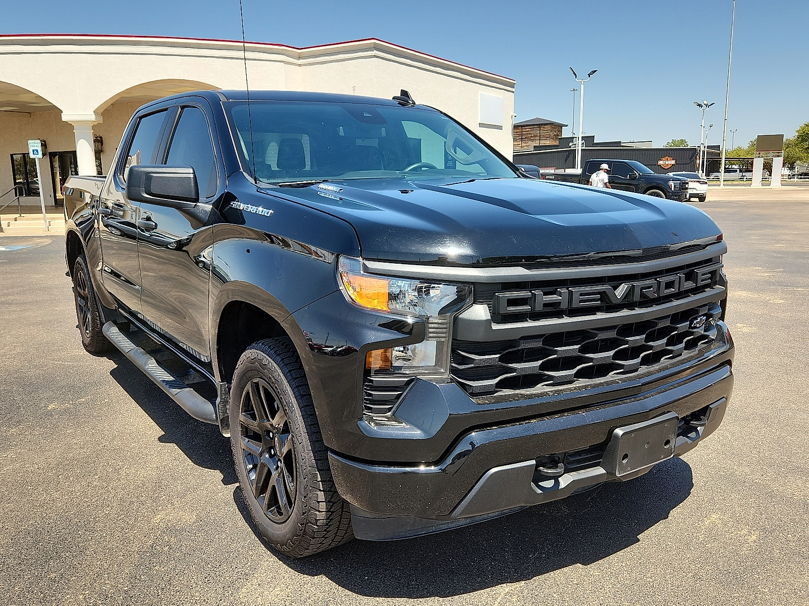 View Chevrolet Silverado 1500 details