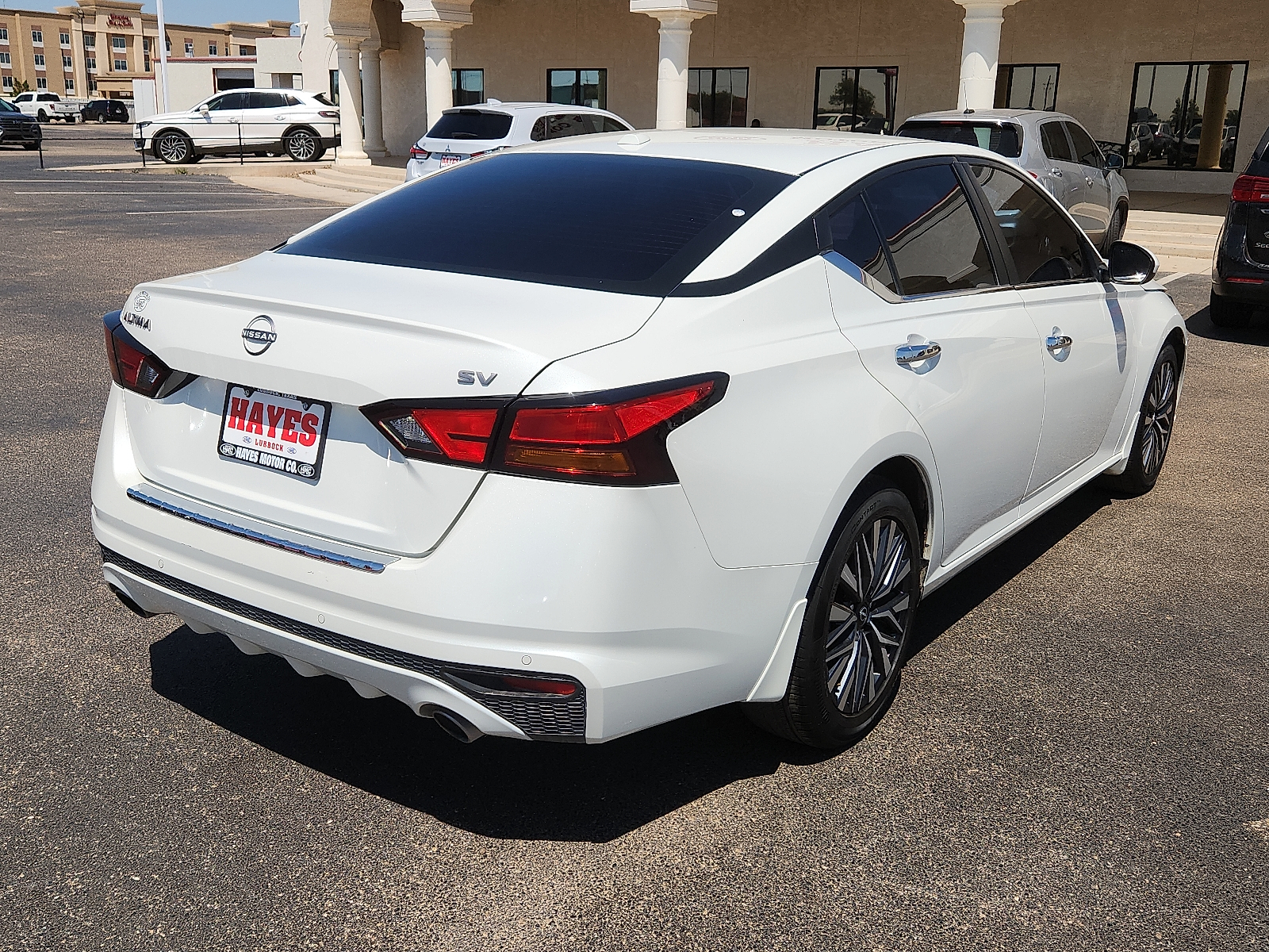 View Nissan Altima details