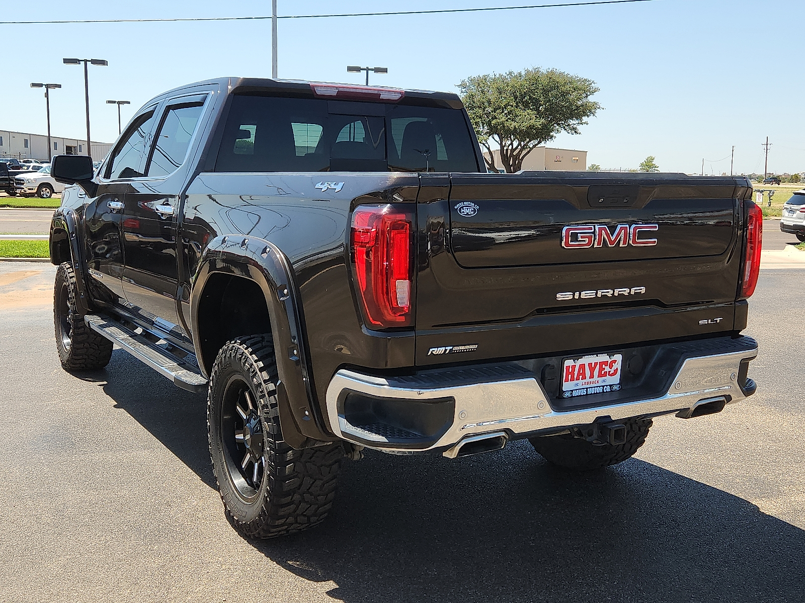 View GMC Sierra 1500 details