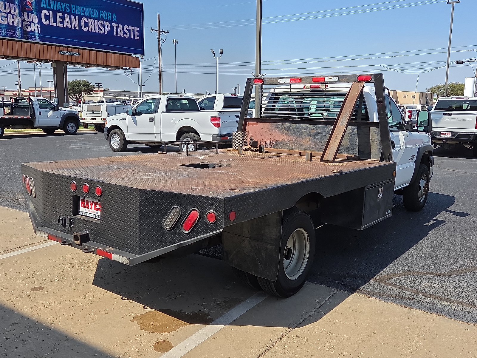 View Chevrolet Silverado 3500 Chassis details
