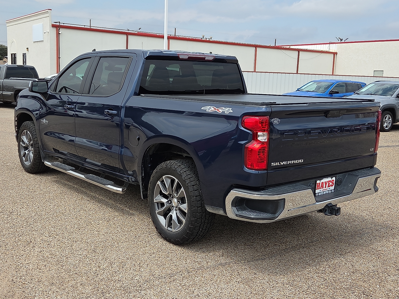 View Chevrolet Silverado 1500 LTD details
