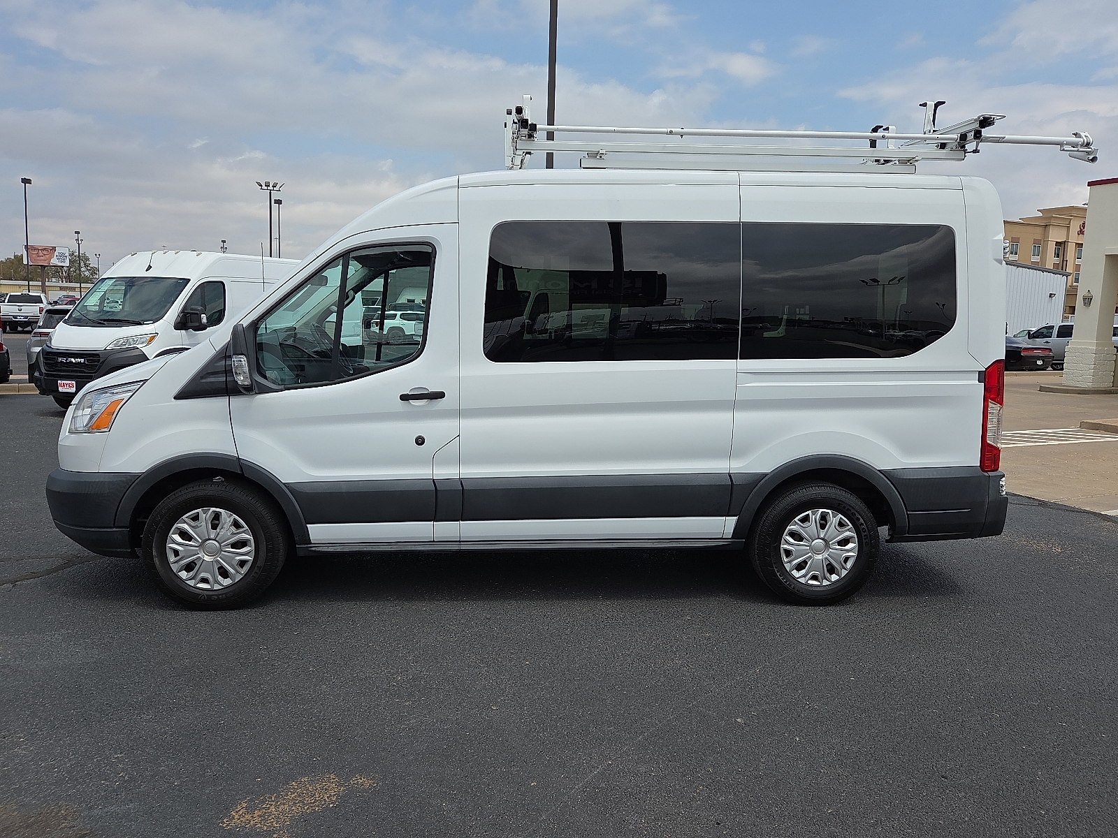View Ford Transit-150 details