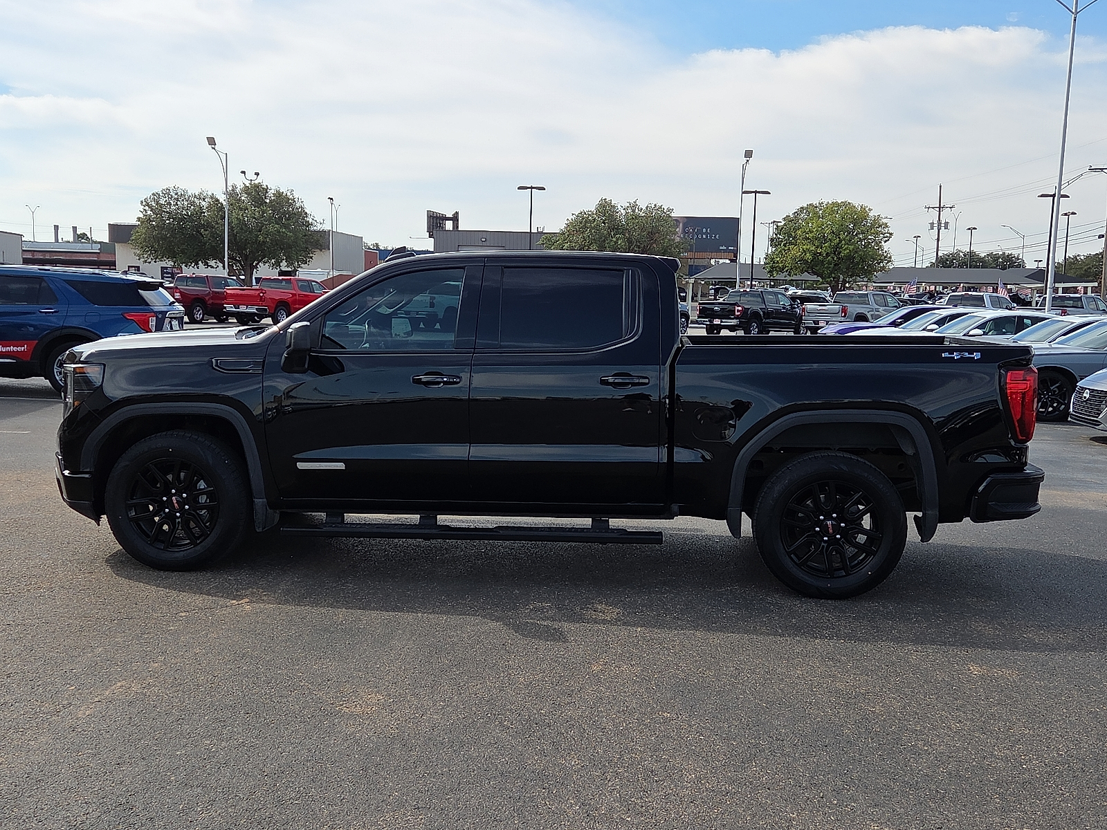 View GMC Sierra 1500 details