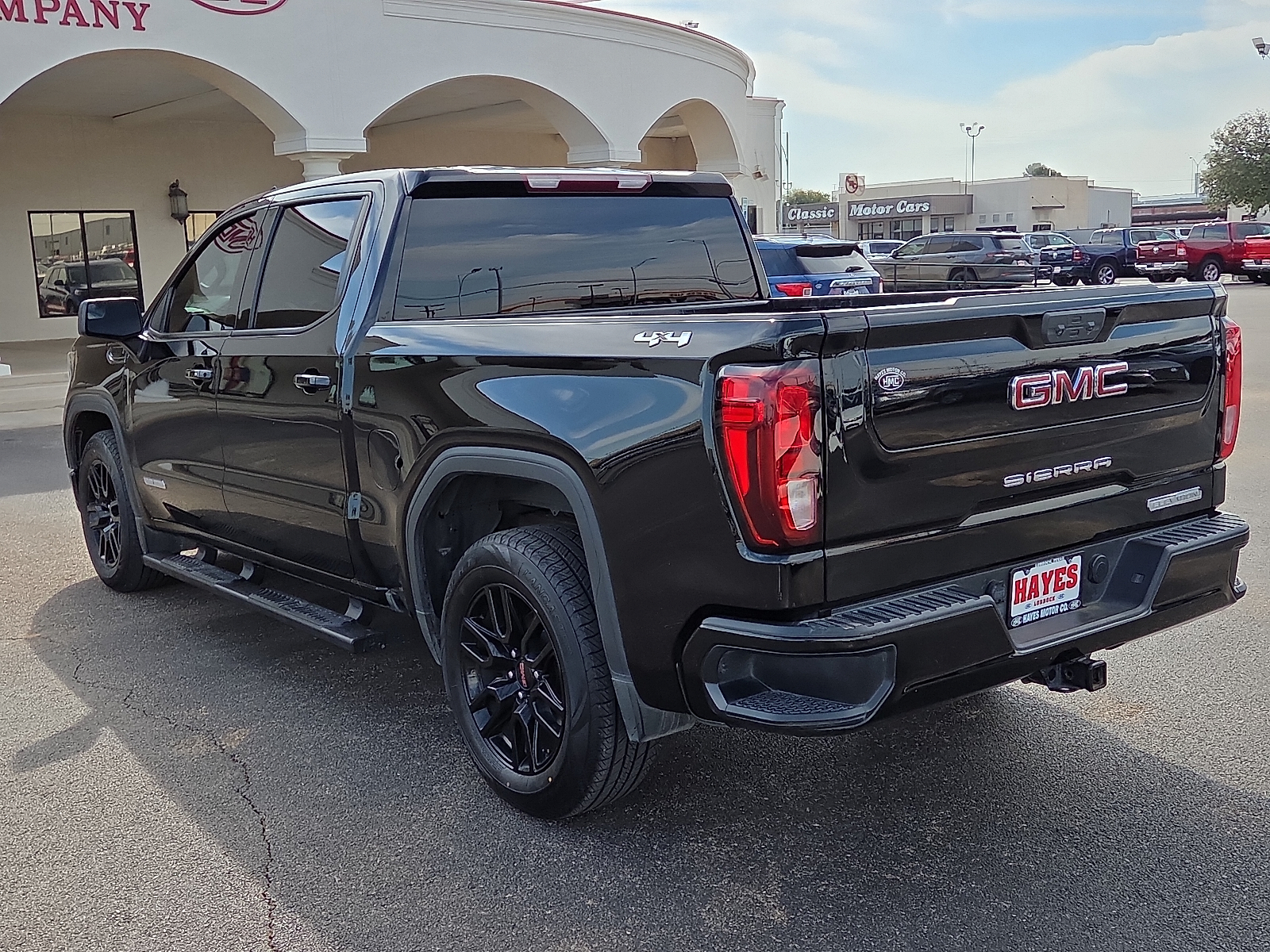 View GMC Sierra 1500 details