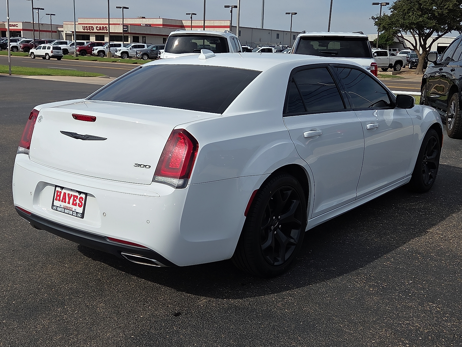 View Chrysler 300 details
