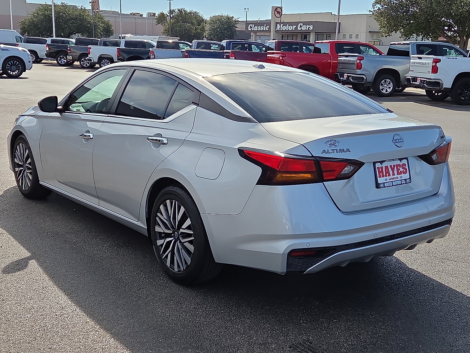 View Nissan Altima details