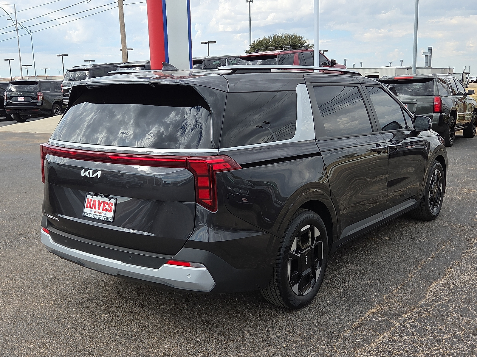 View Kia Carnival MPV details