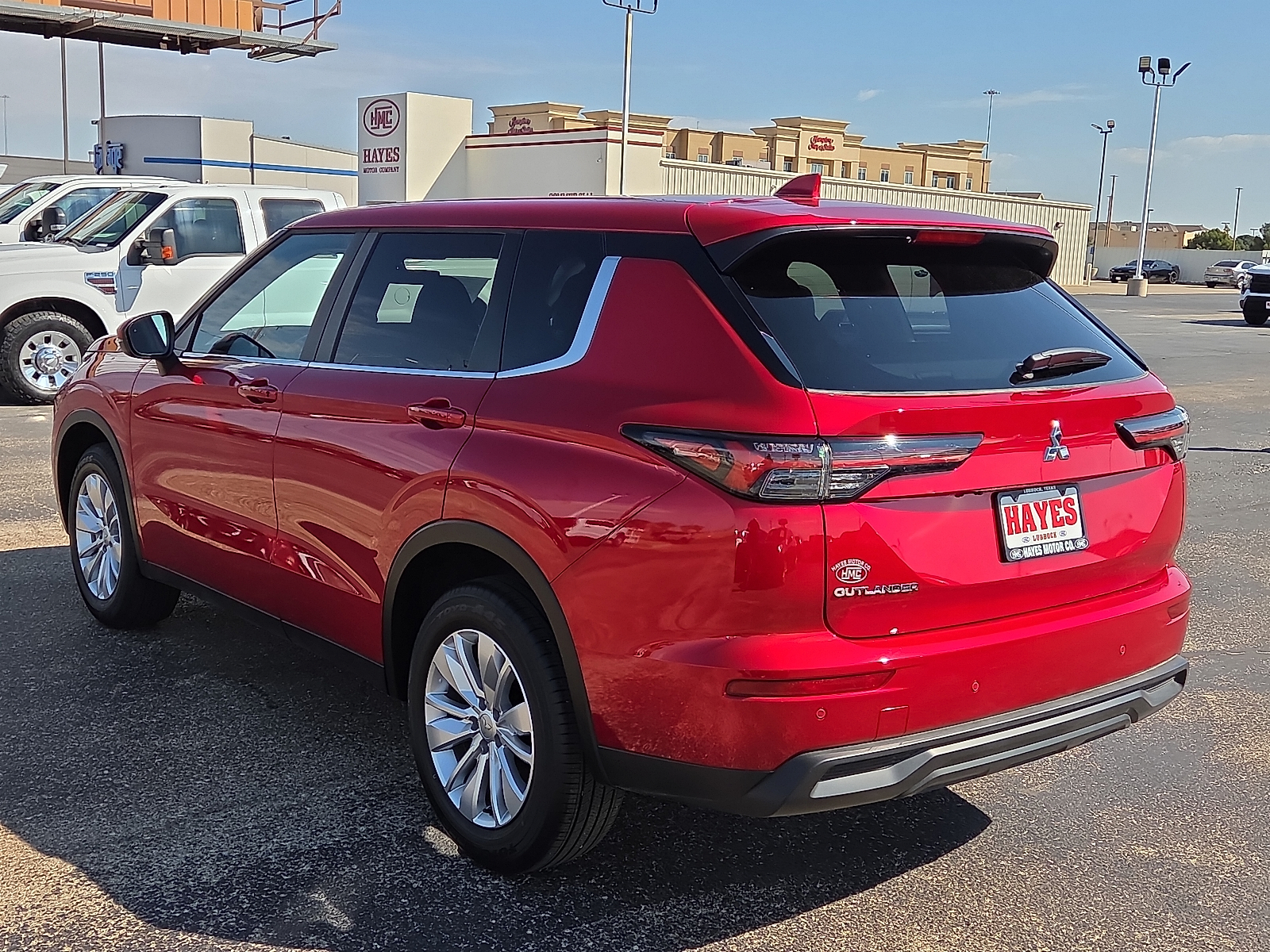 View Mitsubishi Outlander details