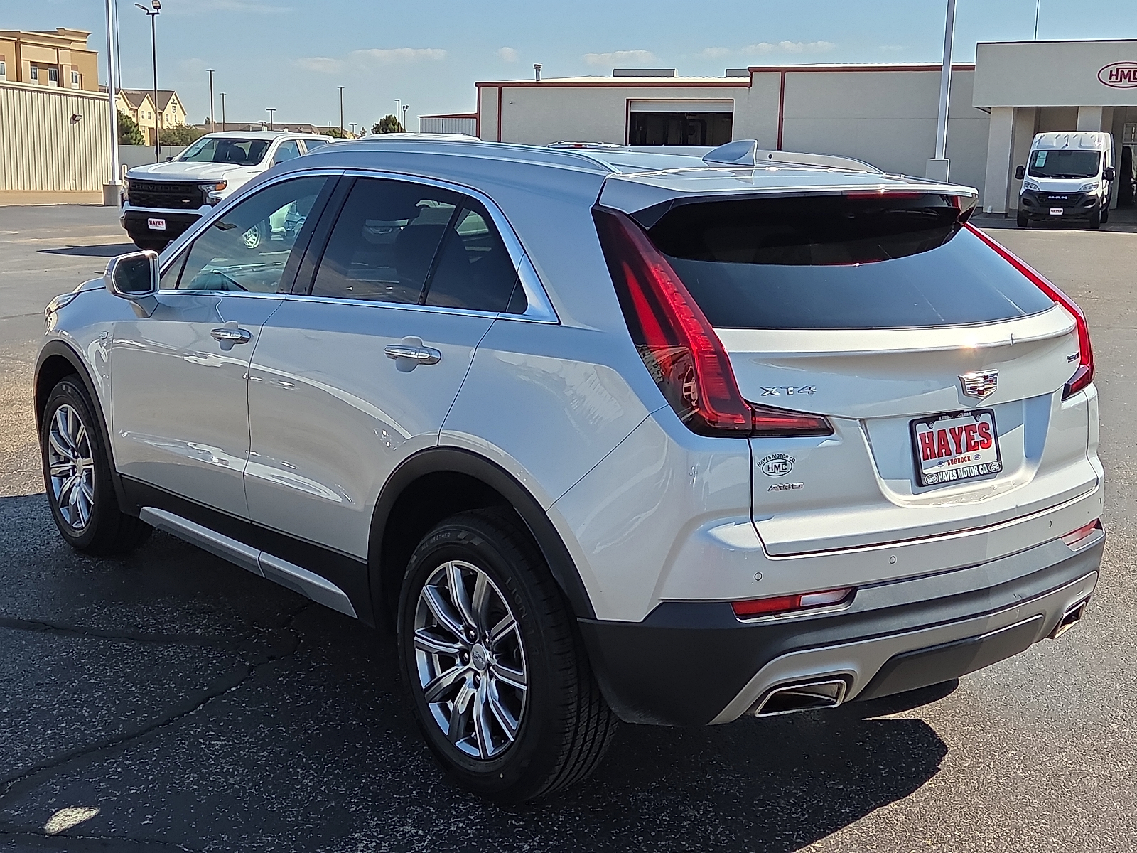 View Cadillac XT4 details