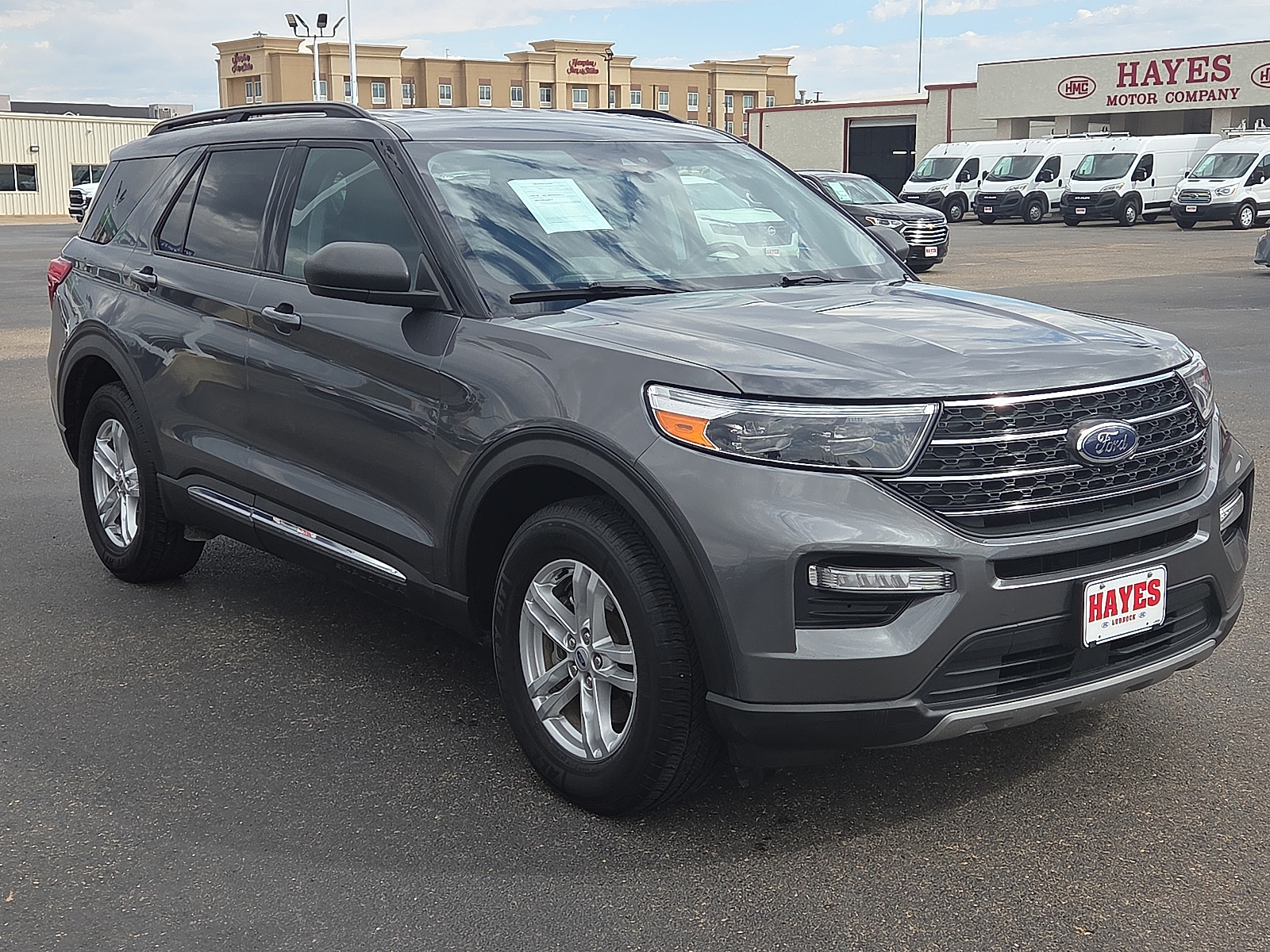 View Ford Explorer details