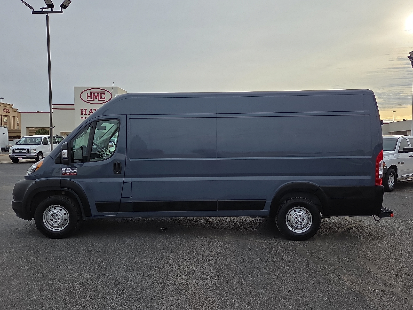 View RAM ProMaster 3500 details