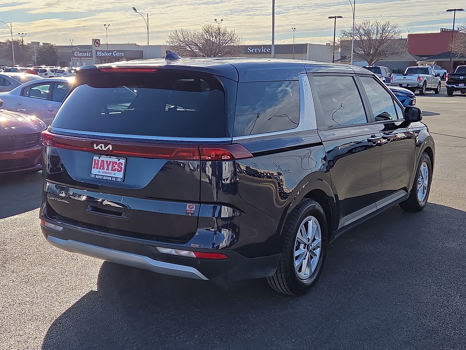 View Kia Carnival MPV details