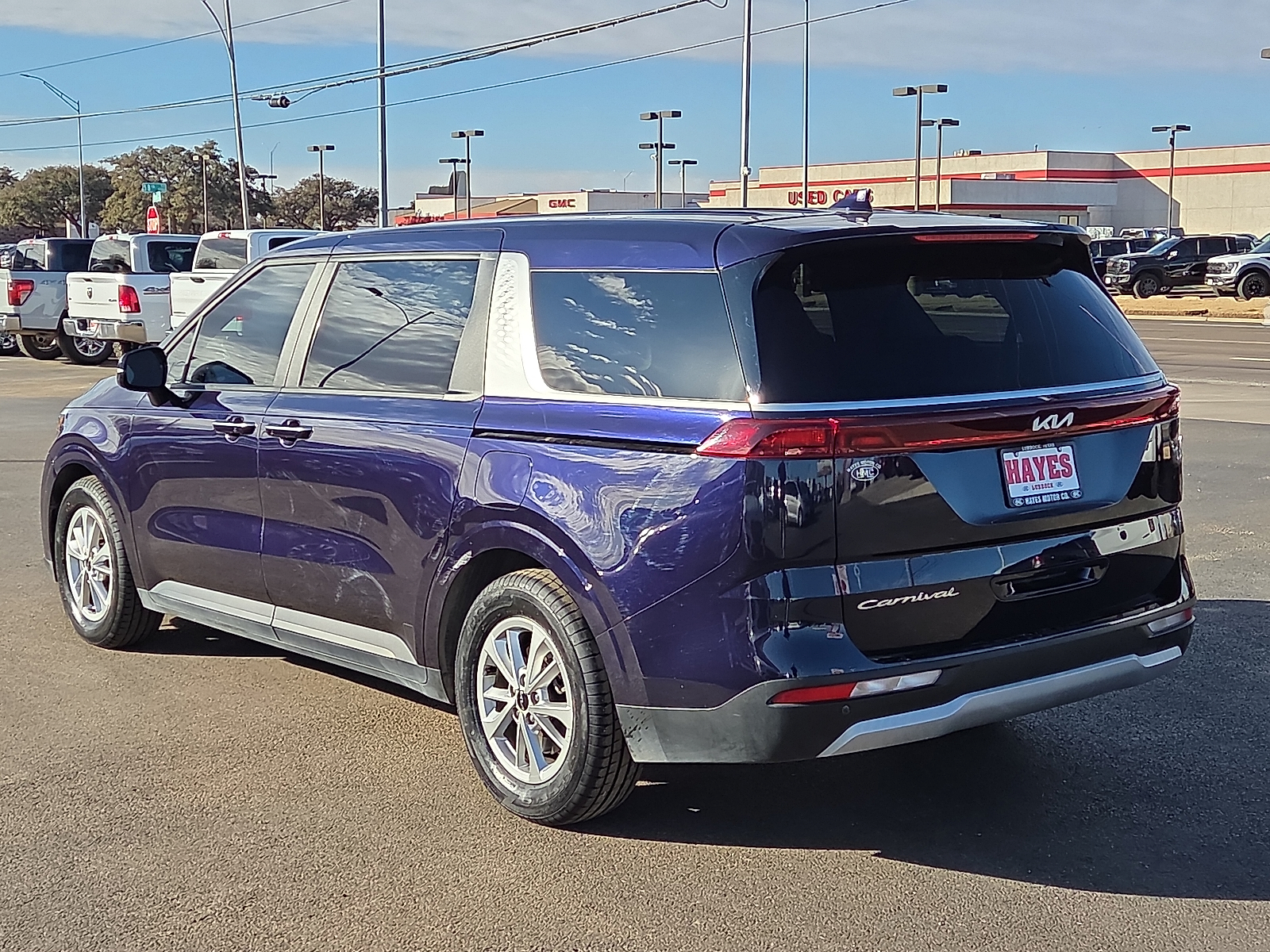 View Kia Carnival MPV details