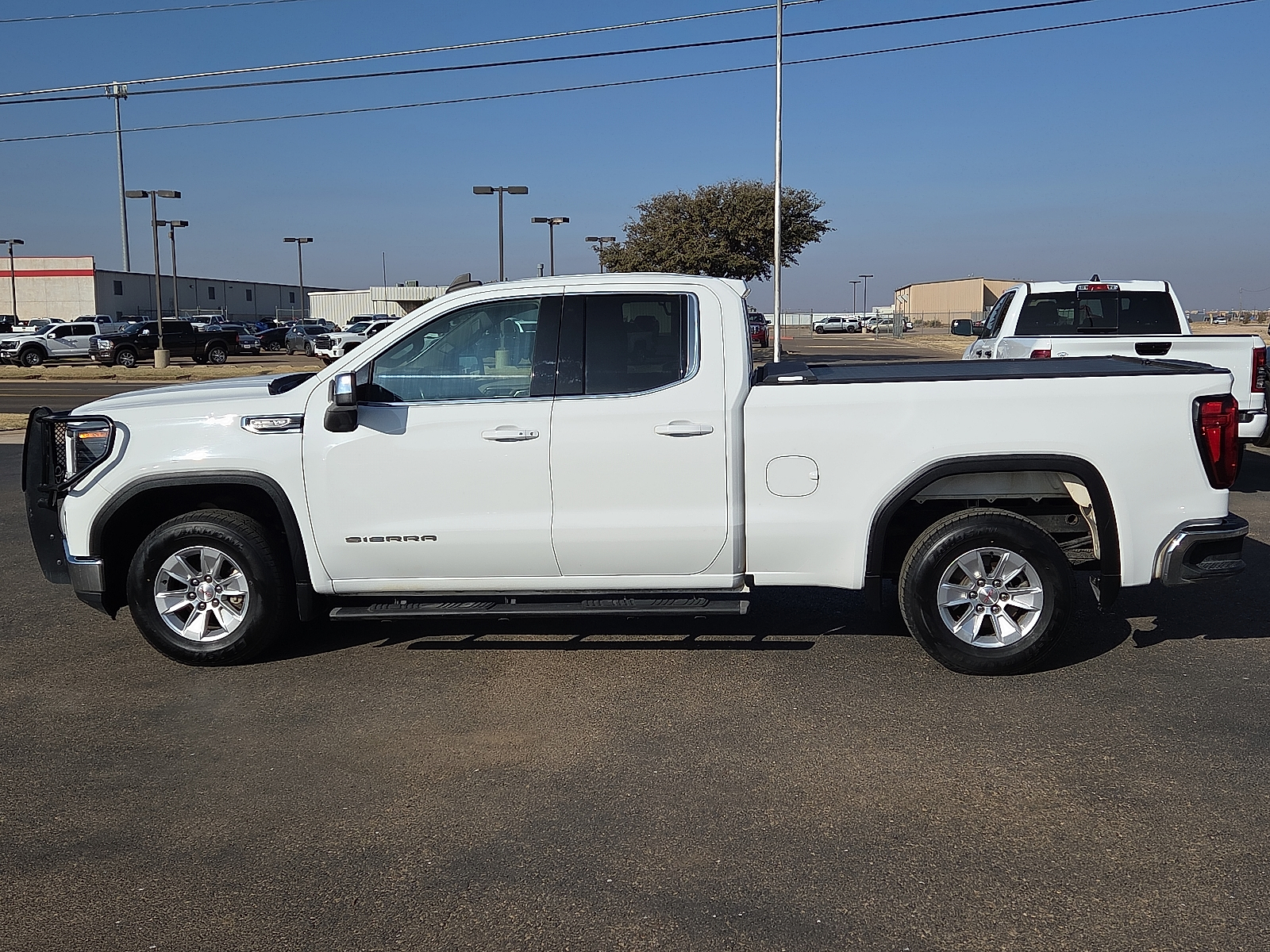 View GMC Sierra 1500 details