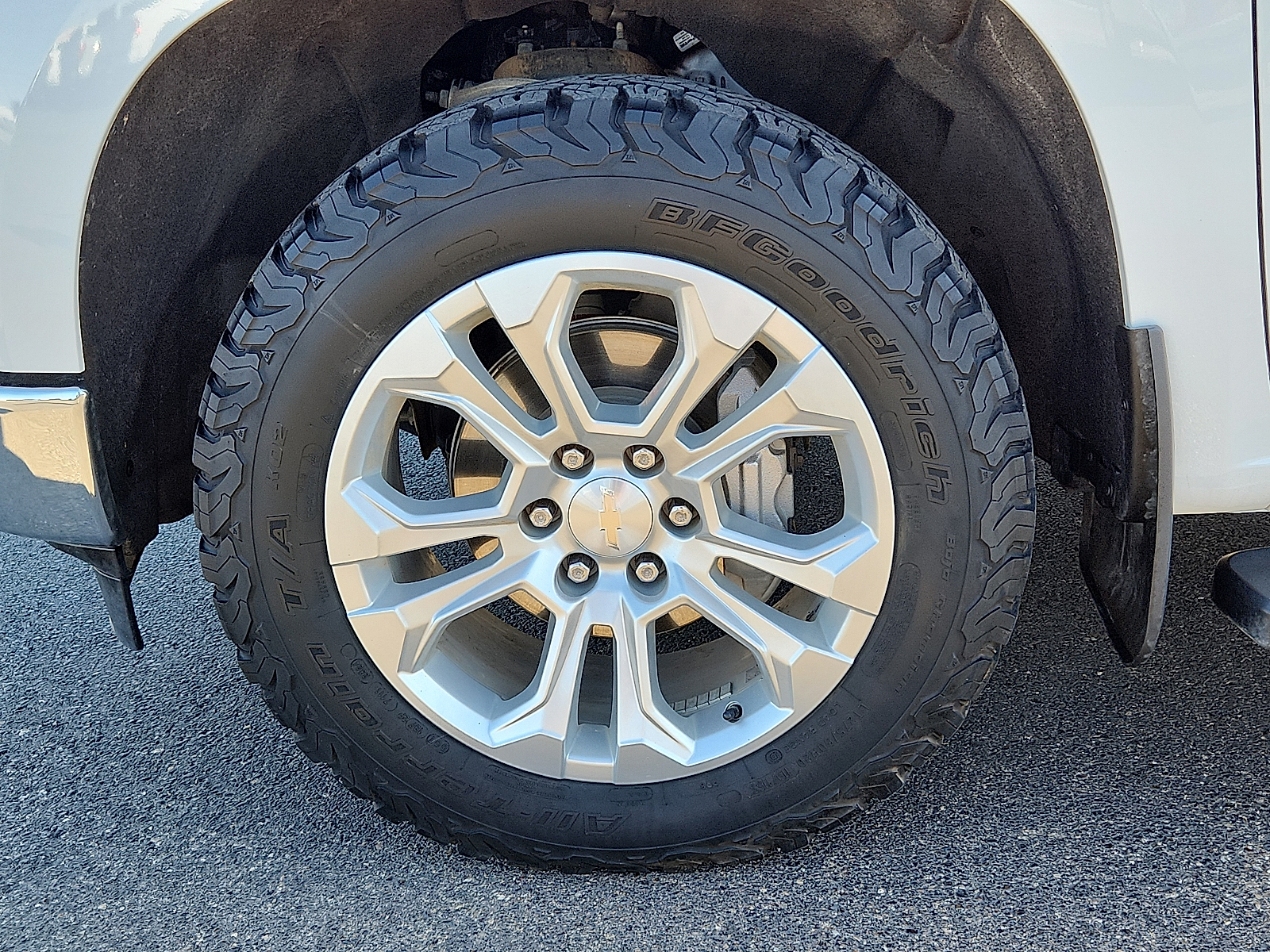 View Chevrolet Silverado 1500 details