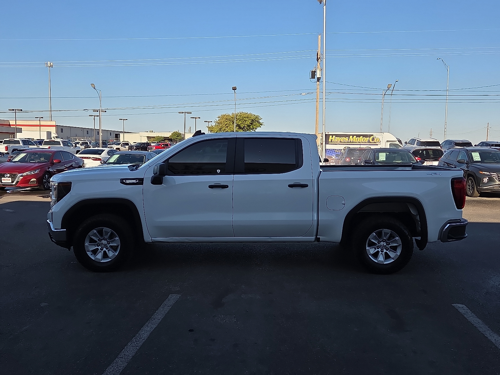 View GMC Sierra 1500 details