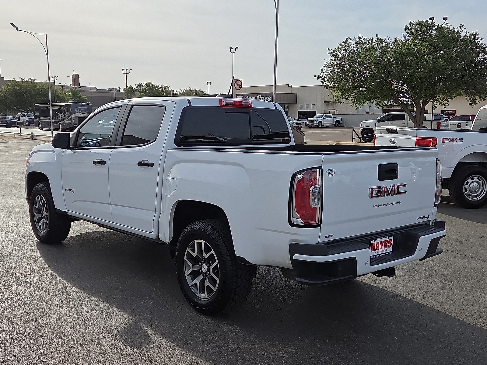 View GMC Canyon details