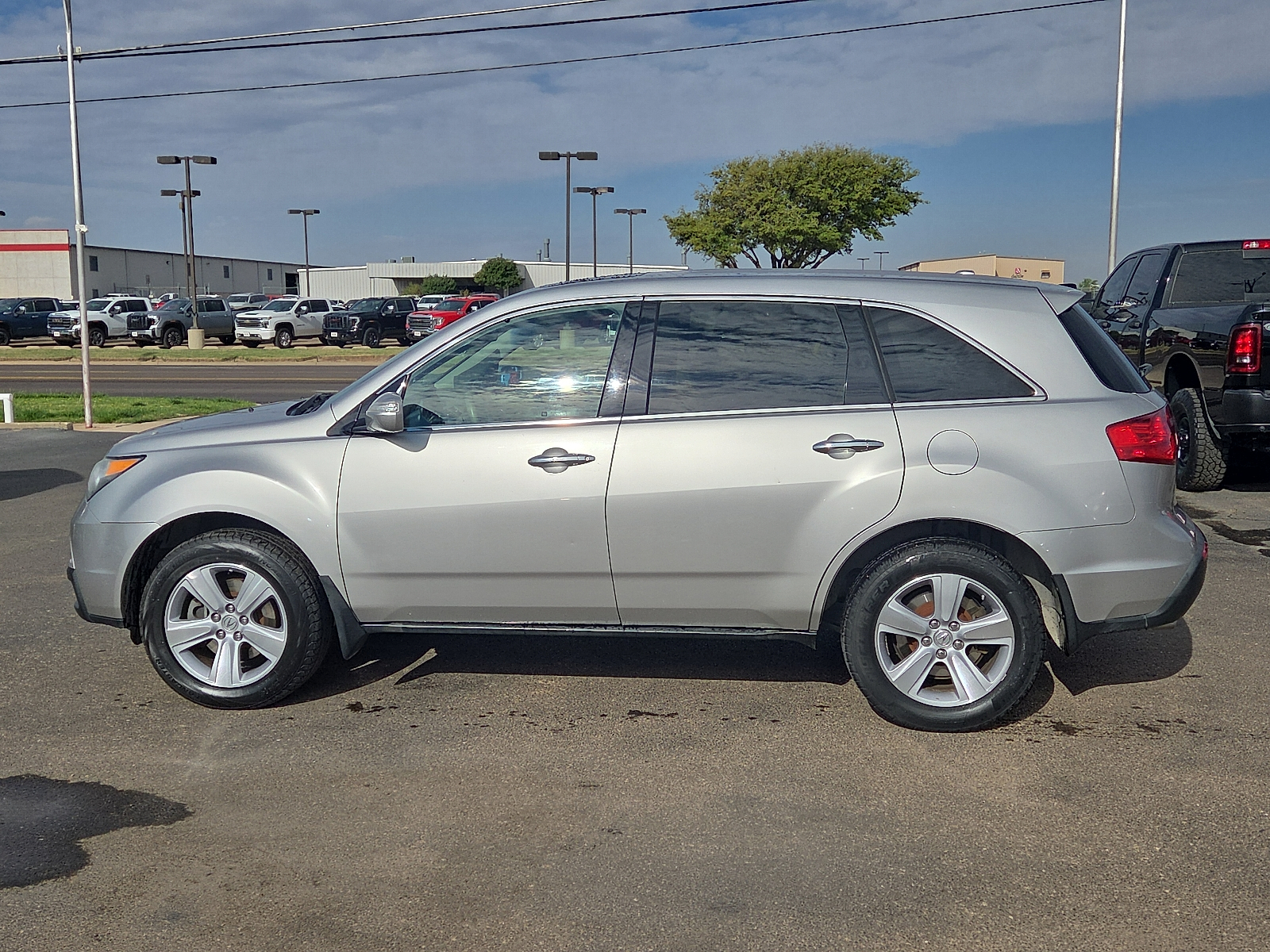 View Acura MDX details