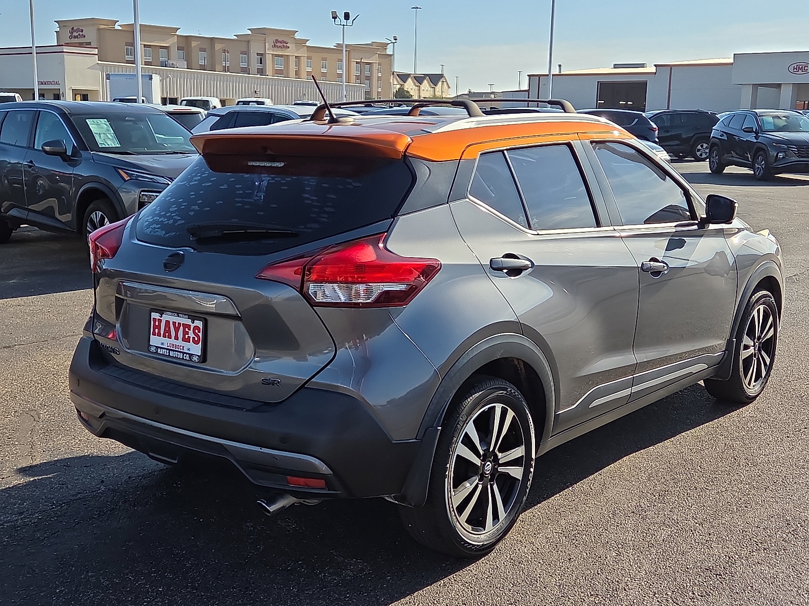 View Nissan Kicks details