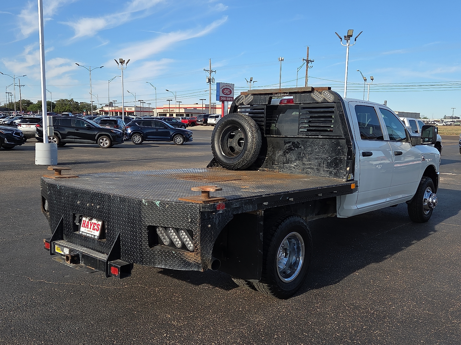 View RAM 3500 Chassis details