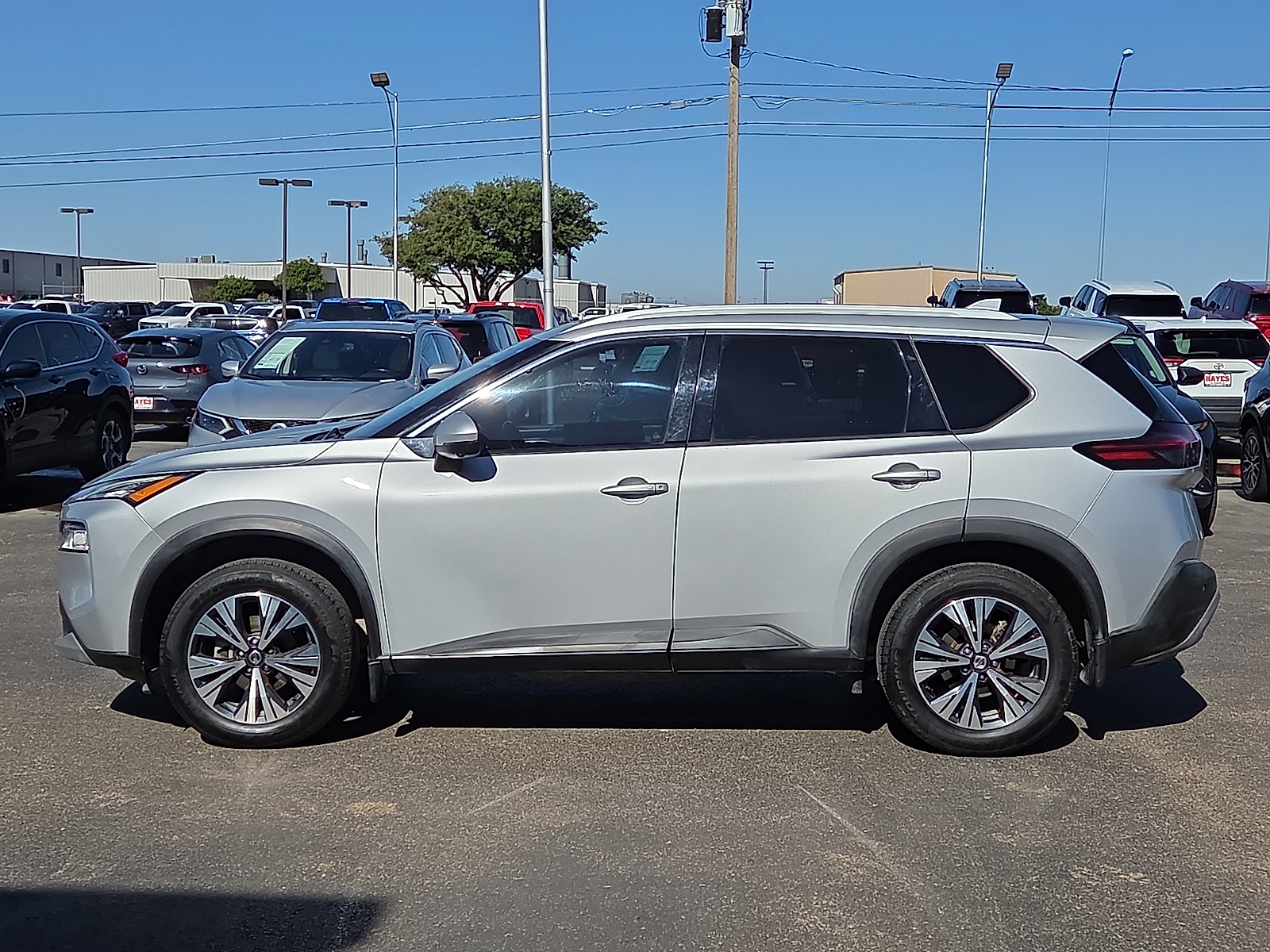 View Nissan Rogue details