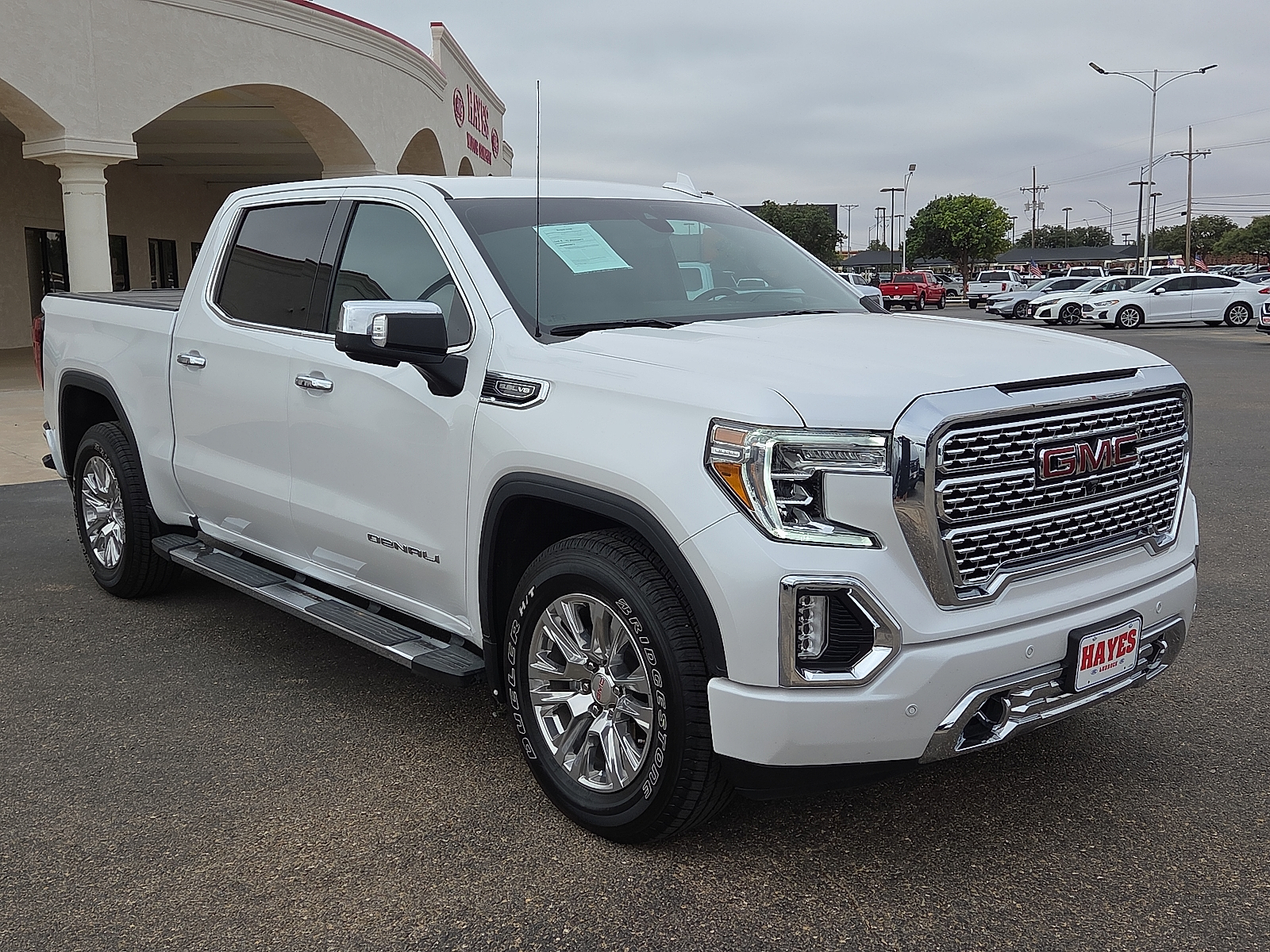 View GMC Sierra 1500 details