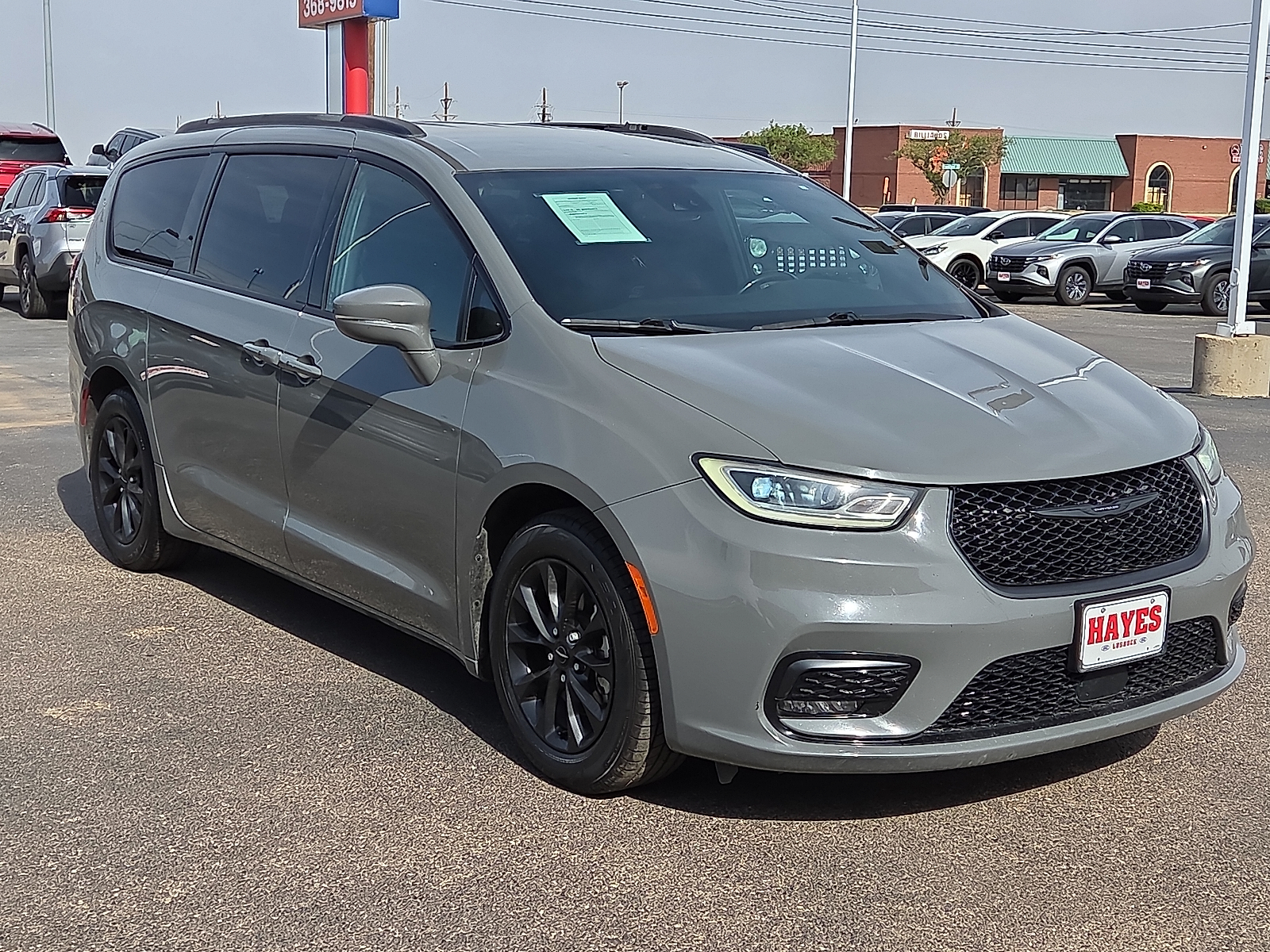 View Chrysler Pacifica details