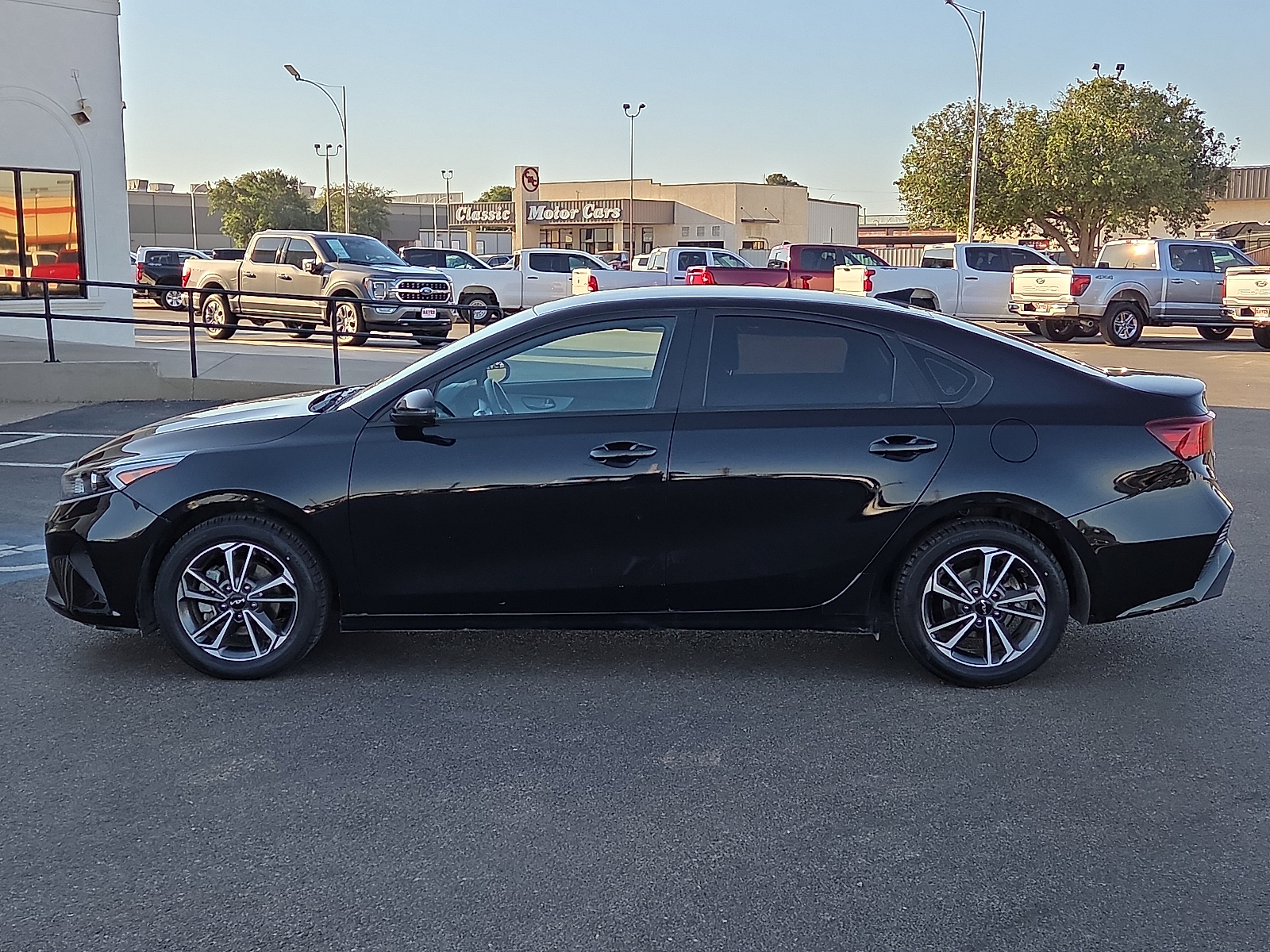 View Kia Forte details