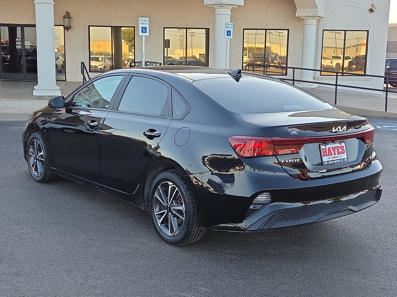 View Kia Forte details