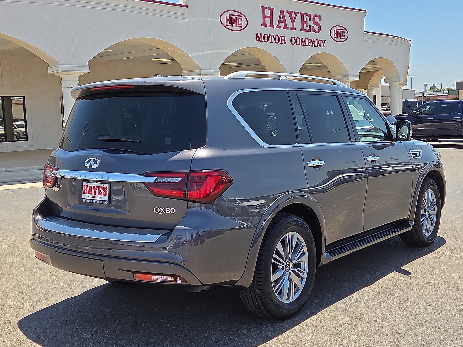 View INFINITI QX80 details
