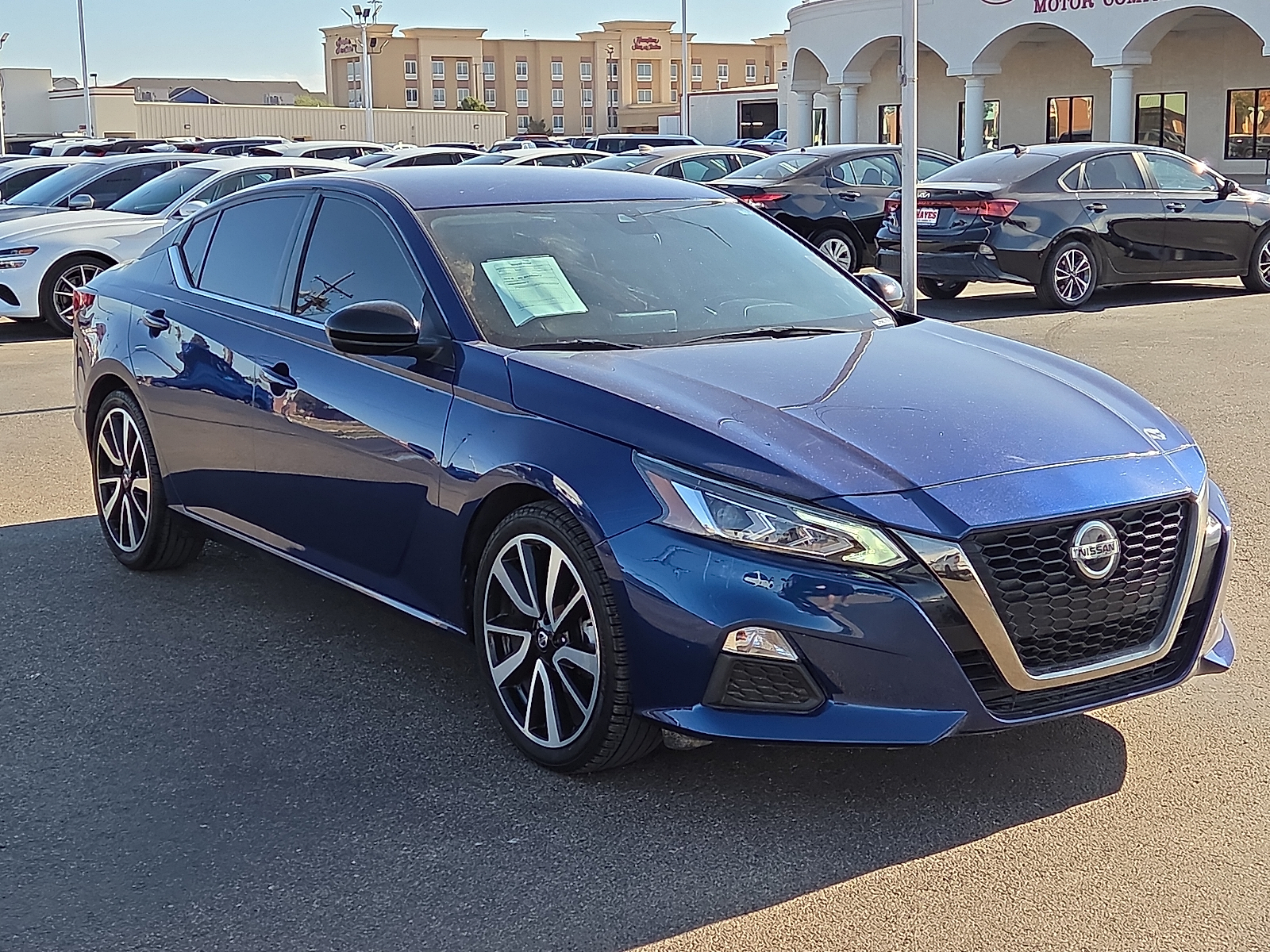 View Nissan Altima details