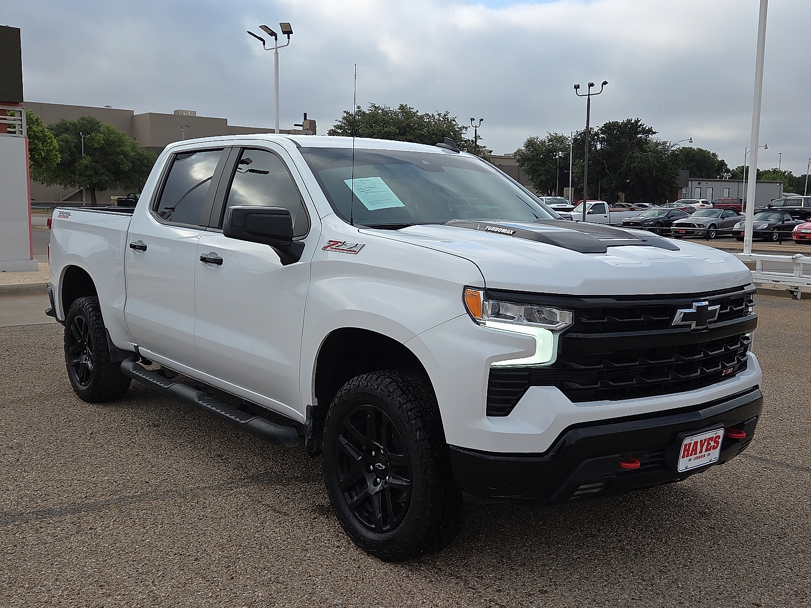 View Chevrolet Silverado 1500 details