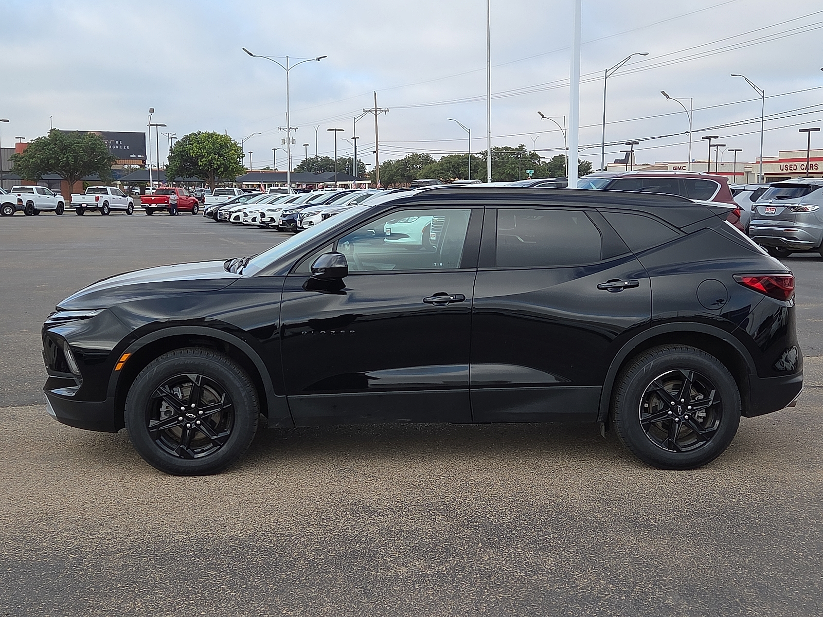 View Chevrolet Blazer details