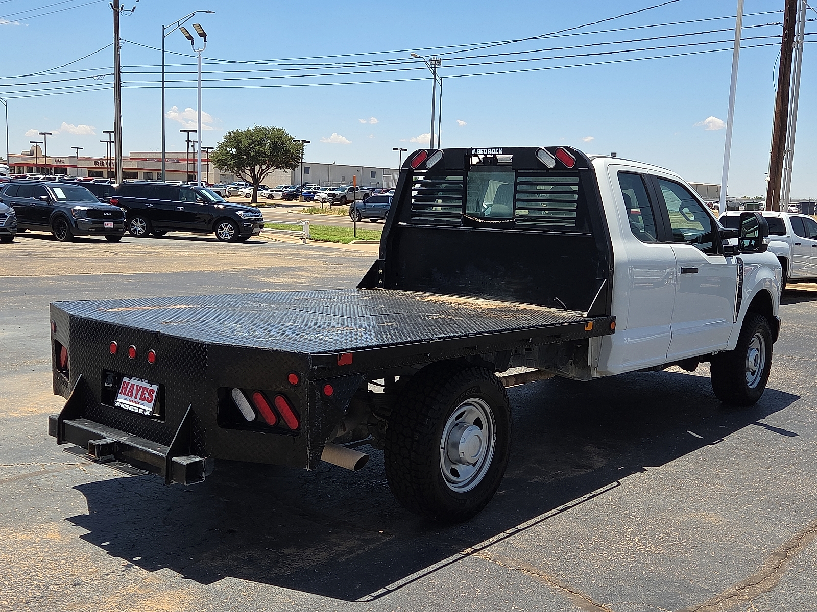 View Ford F-350 Chassis details
