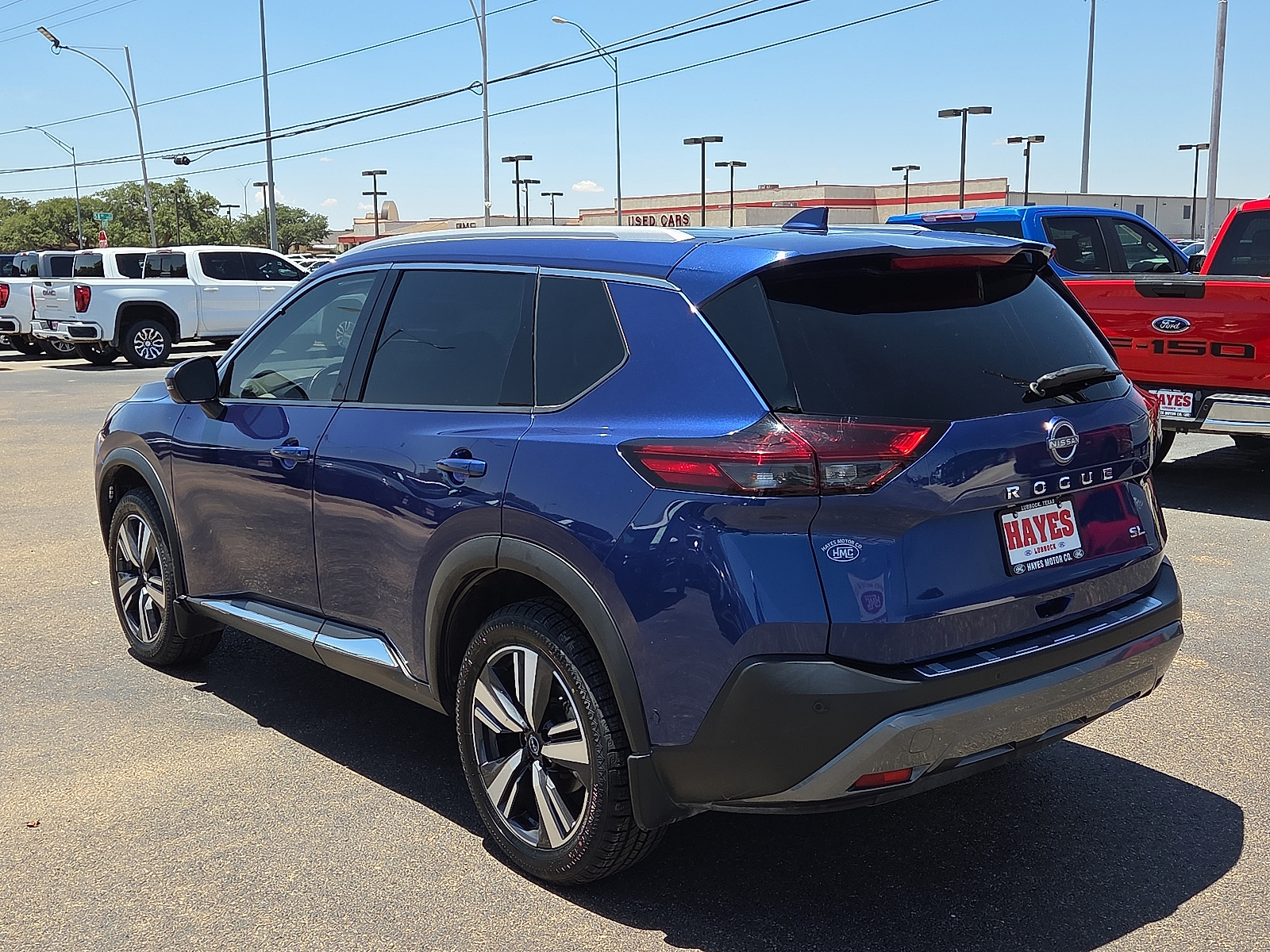 View Nissan Rogue details