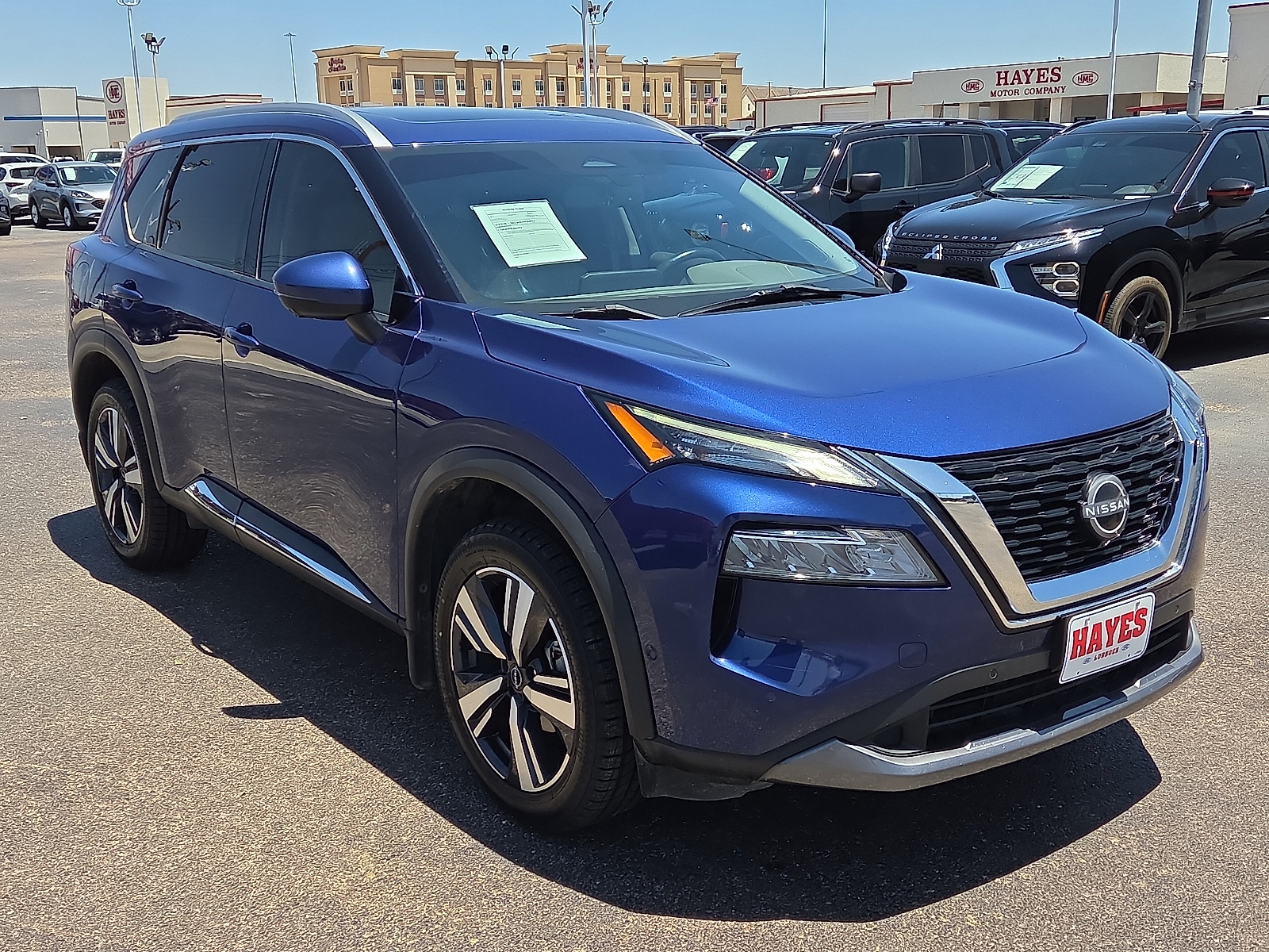 View Nissan Rogue details