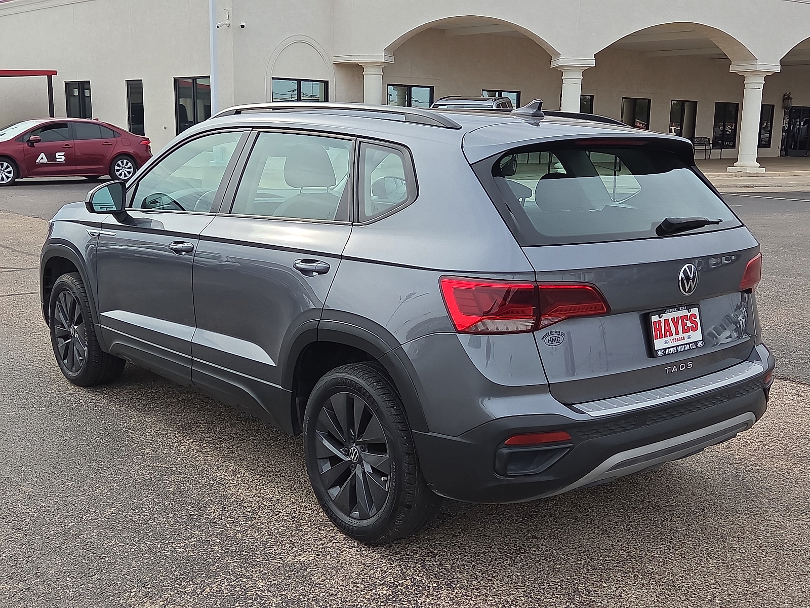 View Volkswagen Taos details
