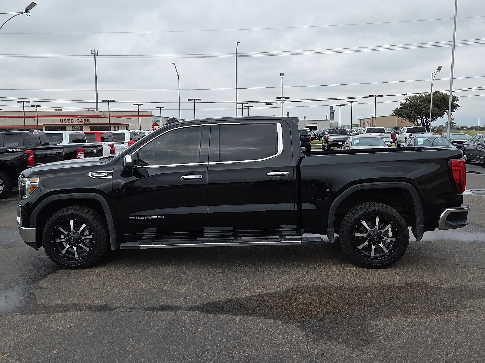 View GMC Sierra 1500 details