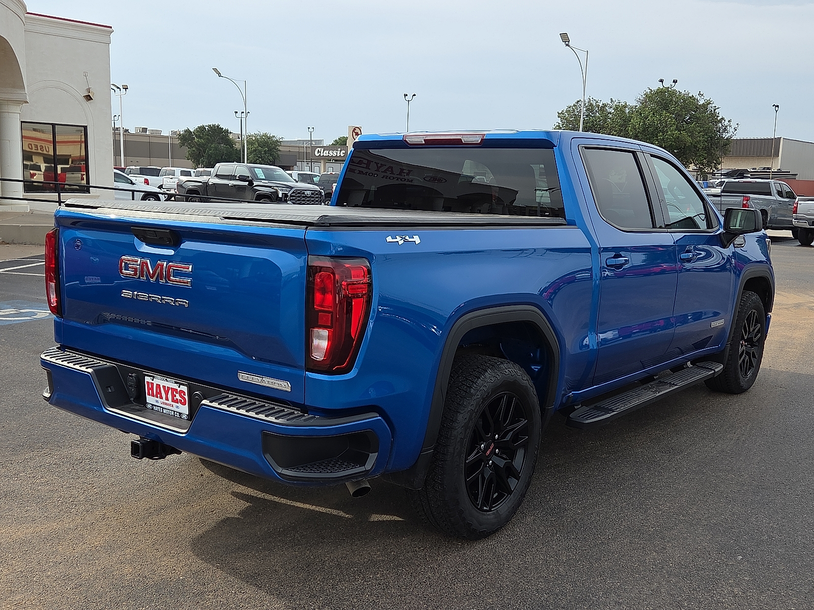 View GMC Sierra 1500 details