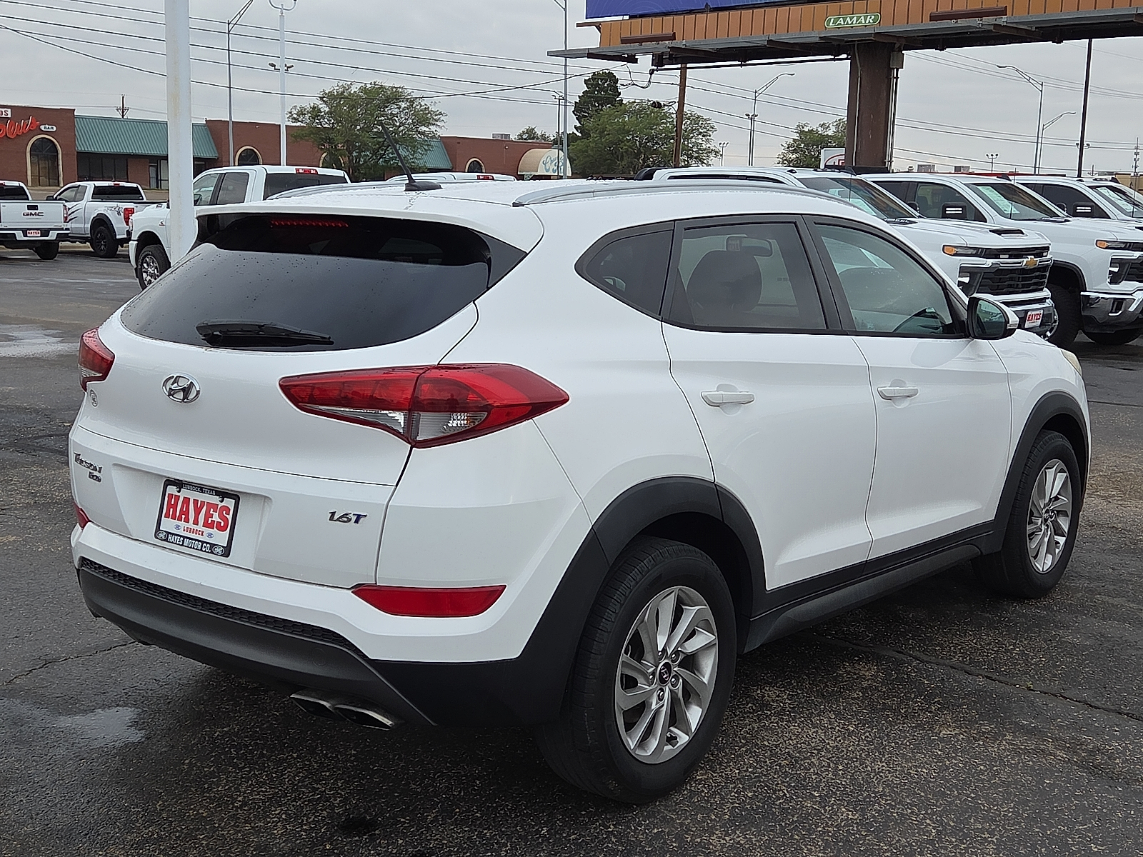 View Hyundai Tucson details