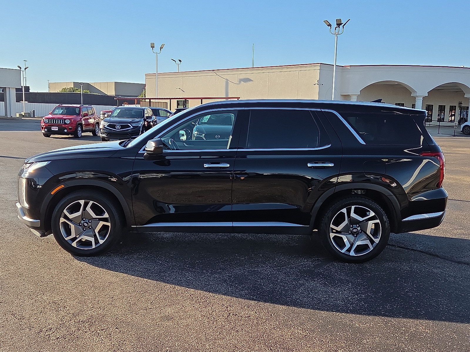 View Hyundai Palisade details