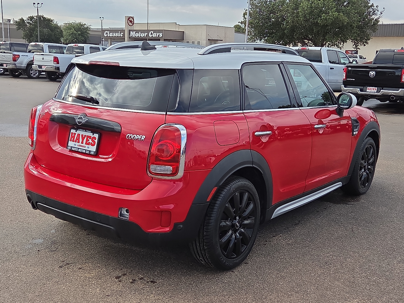 View MINI Countryman details