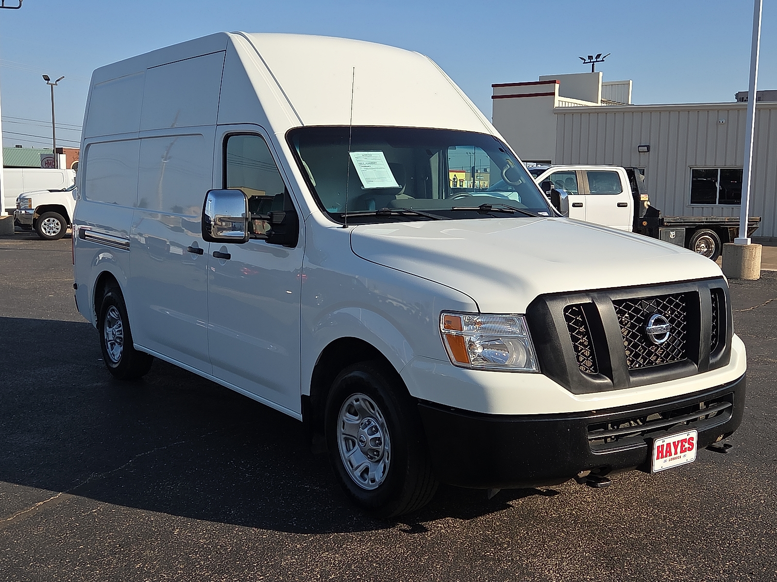 View Nissan NV Cargo NV2500 HD details