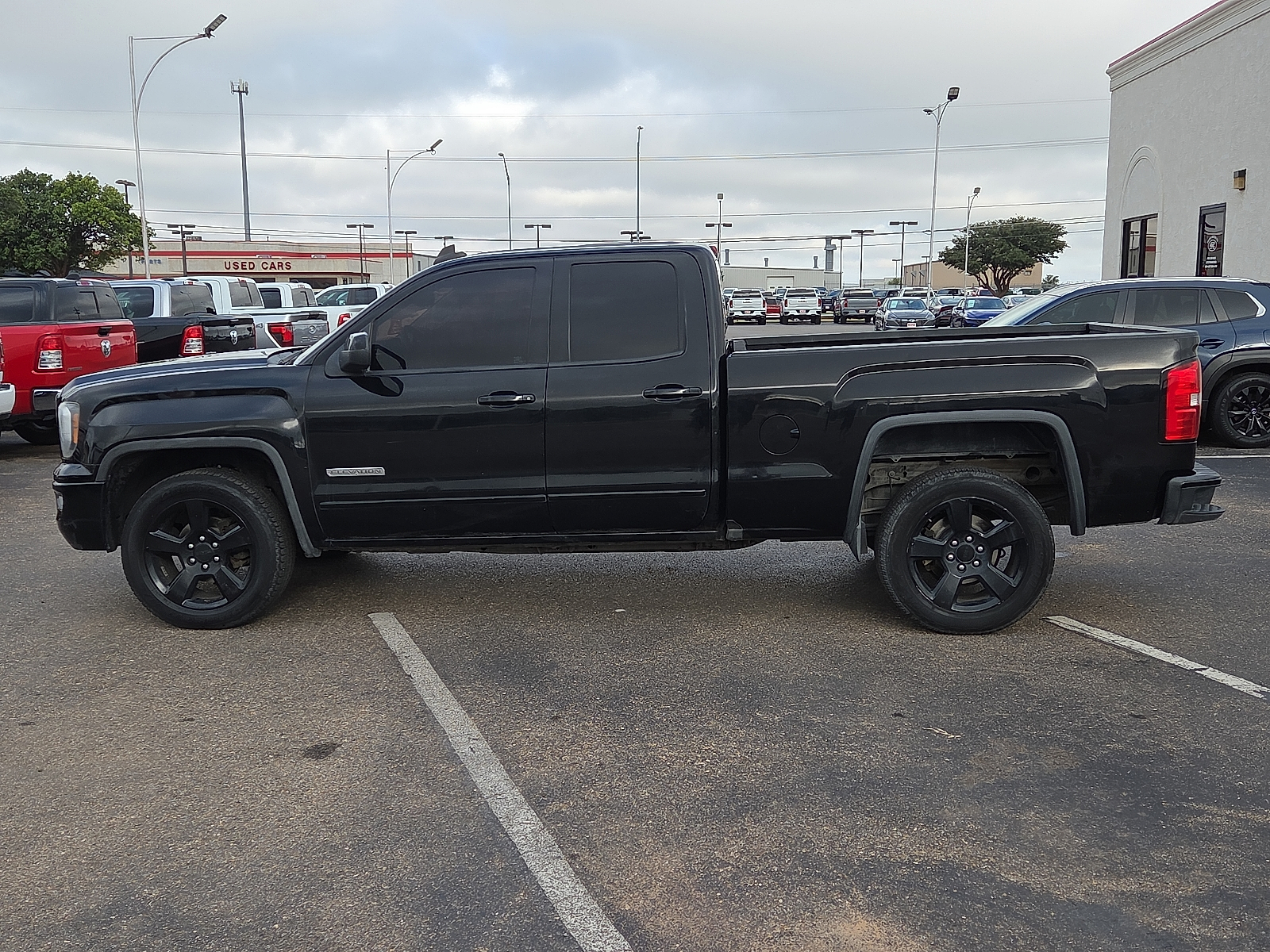 View GMC Sierra 1500 details
