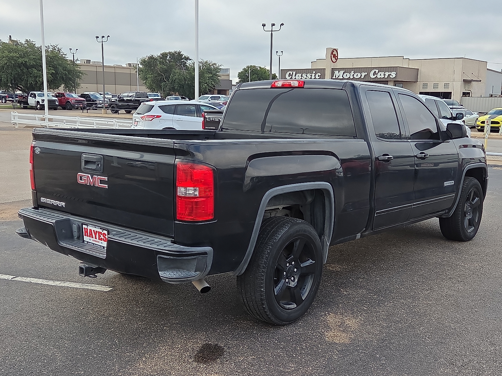 View GMC Sierra 1500 details