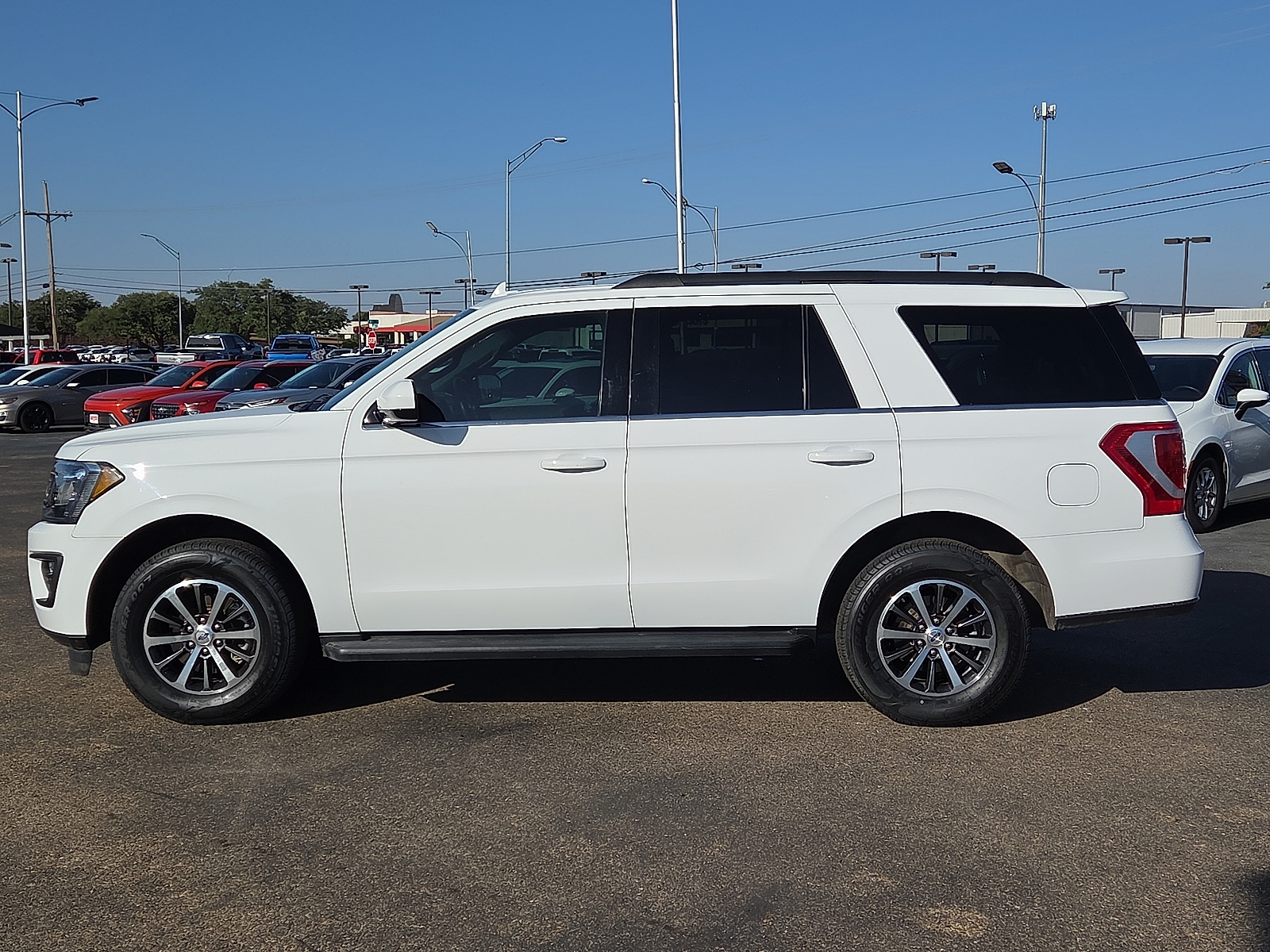 View Ford Expedition details