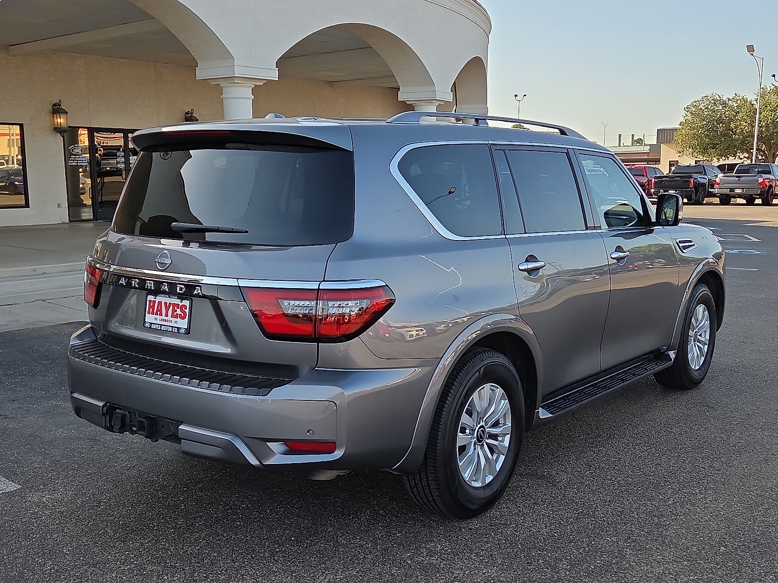 View Nissan Armada details