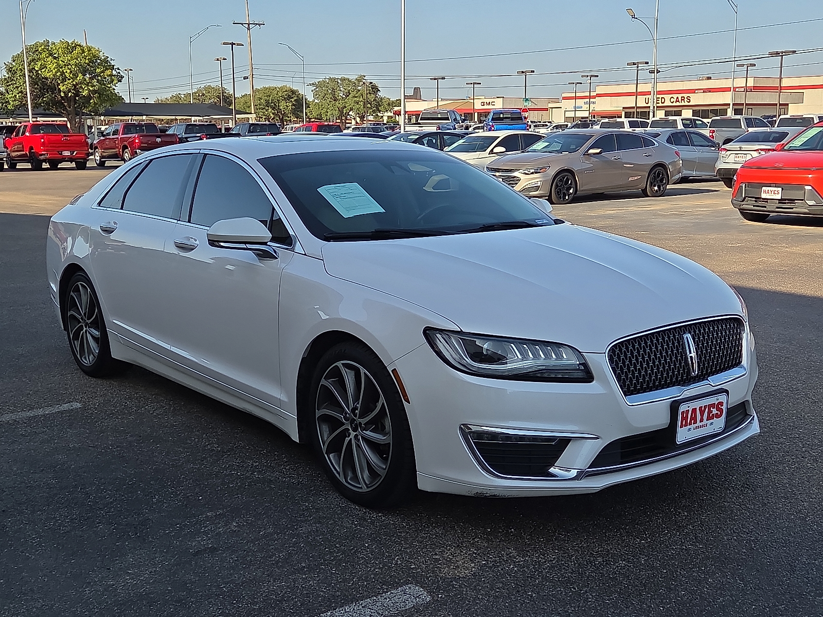 View Lincoln MKZ details