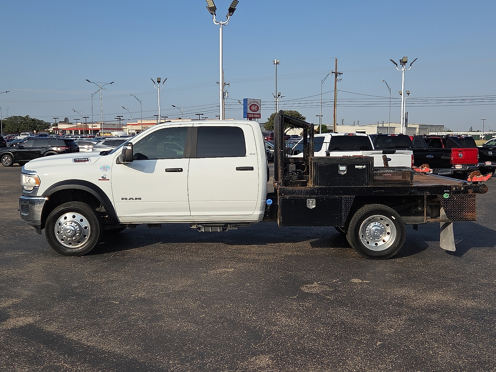 View RAM 4500 Chassis details