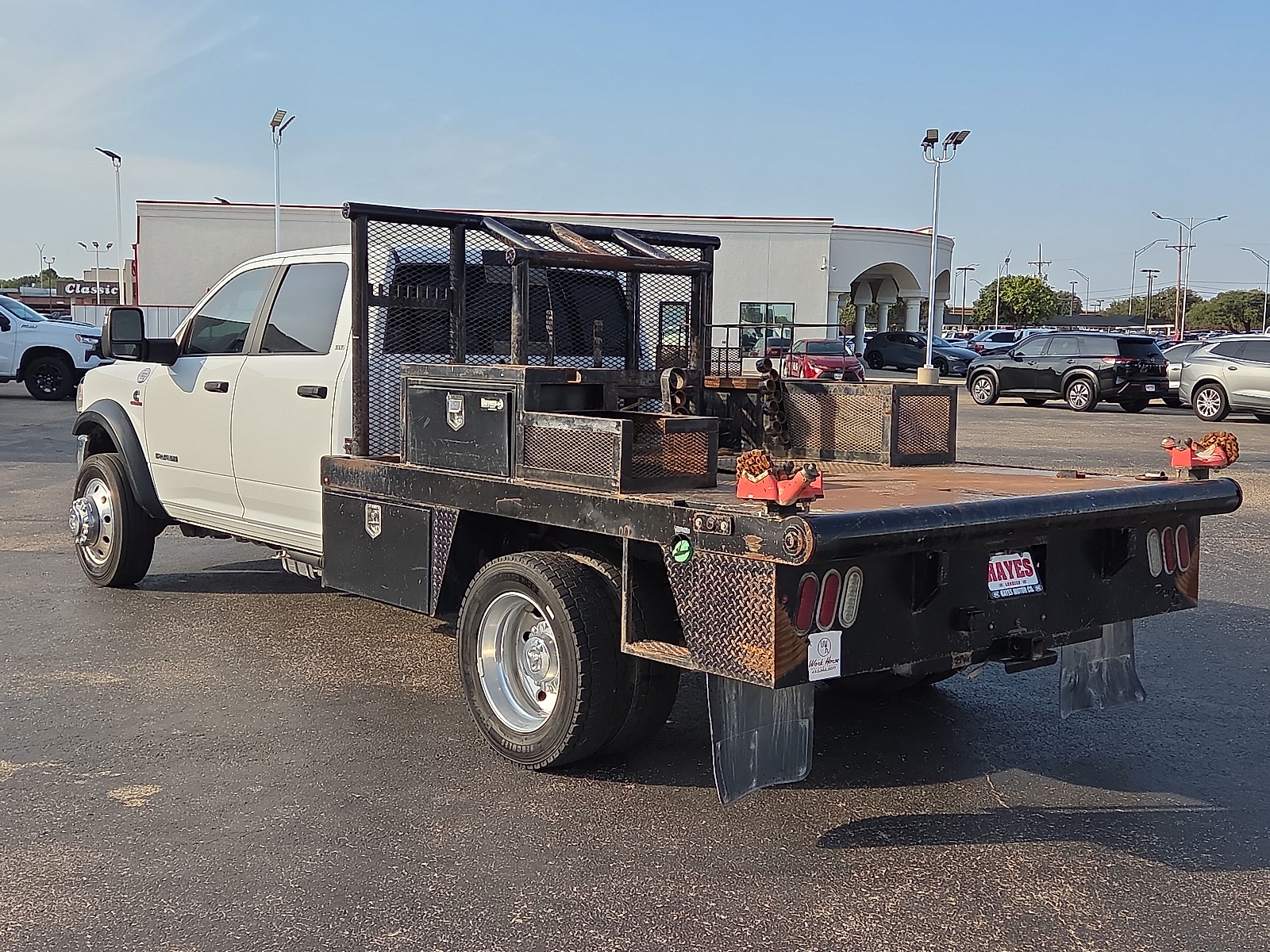 View RAM 4500 Chassis details